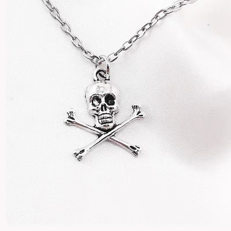 Skull Pendant Necklace for Women Men Vintage Chain Grunge Jewelry Goth Gothic Accessories Choker Y2K Aesthetic Fairy Star